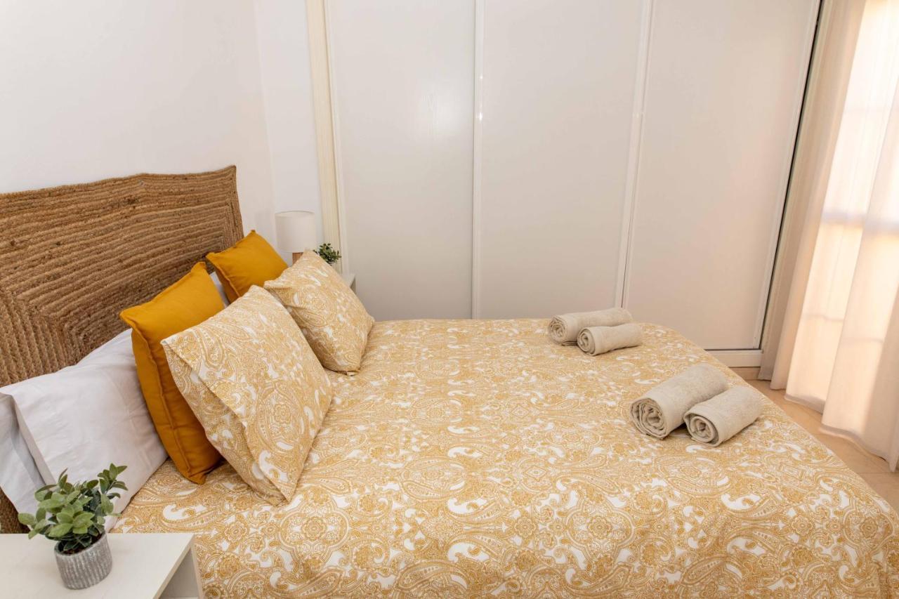 Apartamento Pedregalejo Playa Malaga Exterior photo